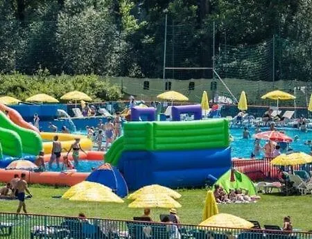 Lejlighed Alure Residences 1 & 24h Self Check-in, Free Parking In Front Of The Building, New Building, Terrace, Cafe With Breakfast In The Building, Next To The Aqua Park Banská Bystrica