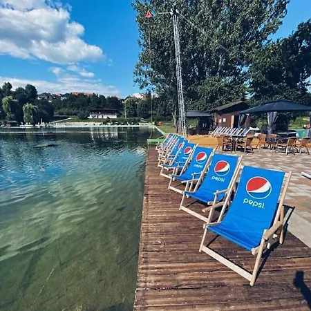 Alure Residences 1 & 24h Self Check-in, Free Parking In Front Of The Building, New Building, Terrace, Cafe With Breakfast In The Building, Next To The Aqua Park * Banská Bystrica