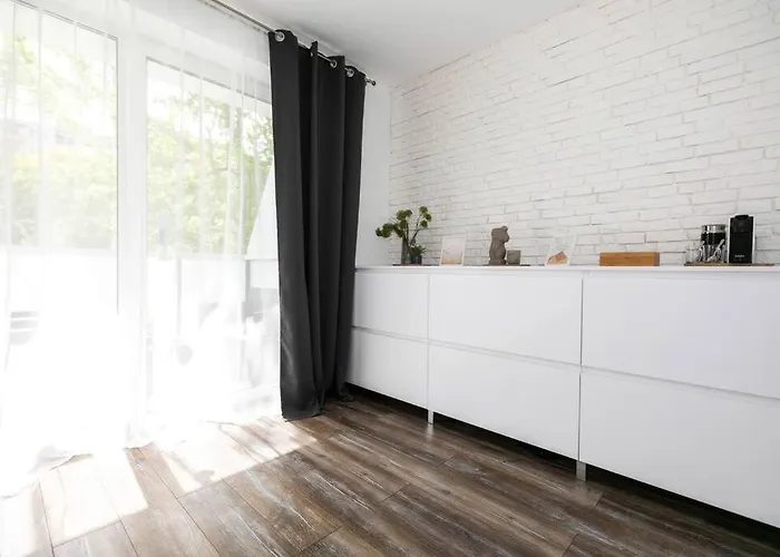 Alure Residences 1 & 24h Self Check-in, Free Parking In Front Of The Building, New Building, Terrace, Cafe With Breakfast In The Building, Next To The Aqua Park Apartment